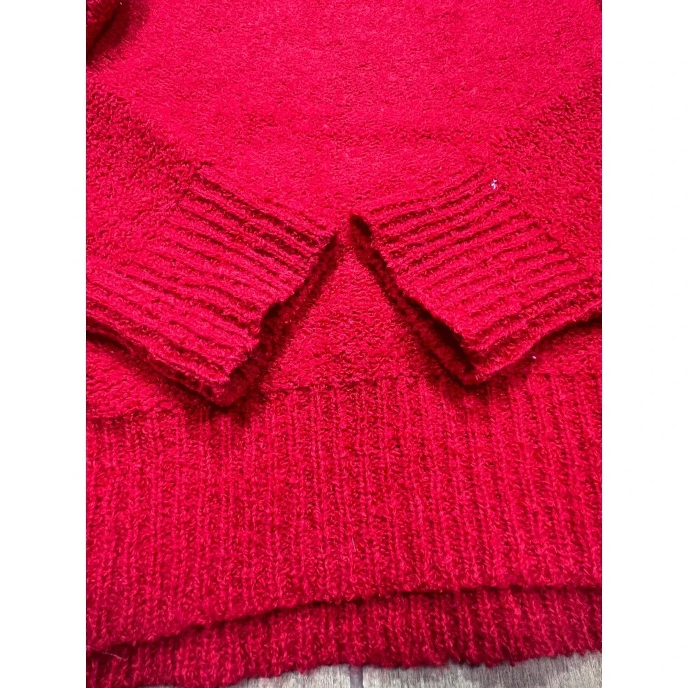 J Riggins Vintage Red V-Neck Knit Pullover Sweater Mens Medium Acrylic Hong Kong